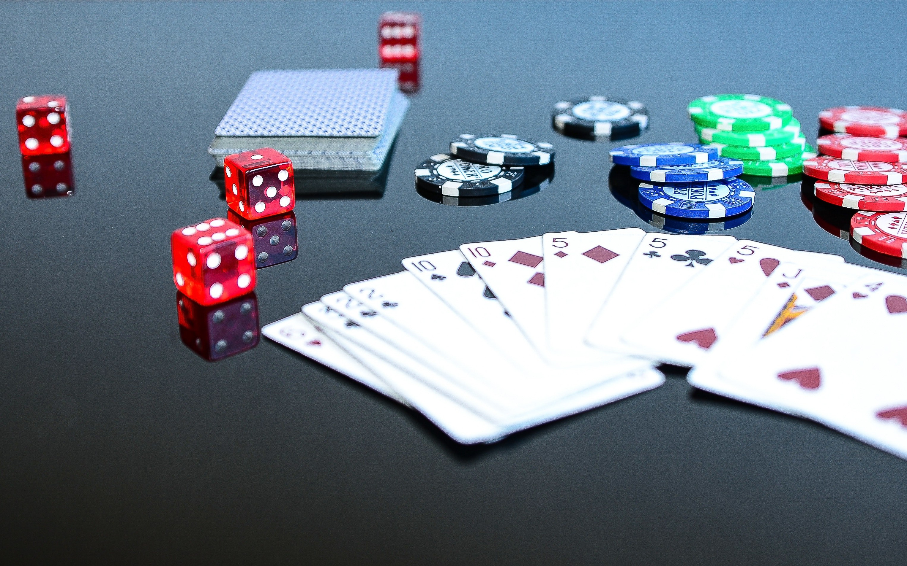 What Does Folding Mean In Poker