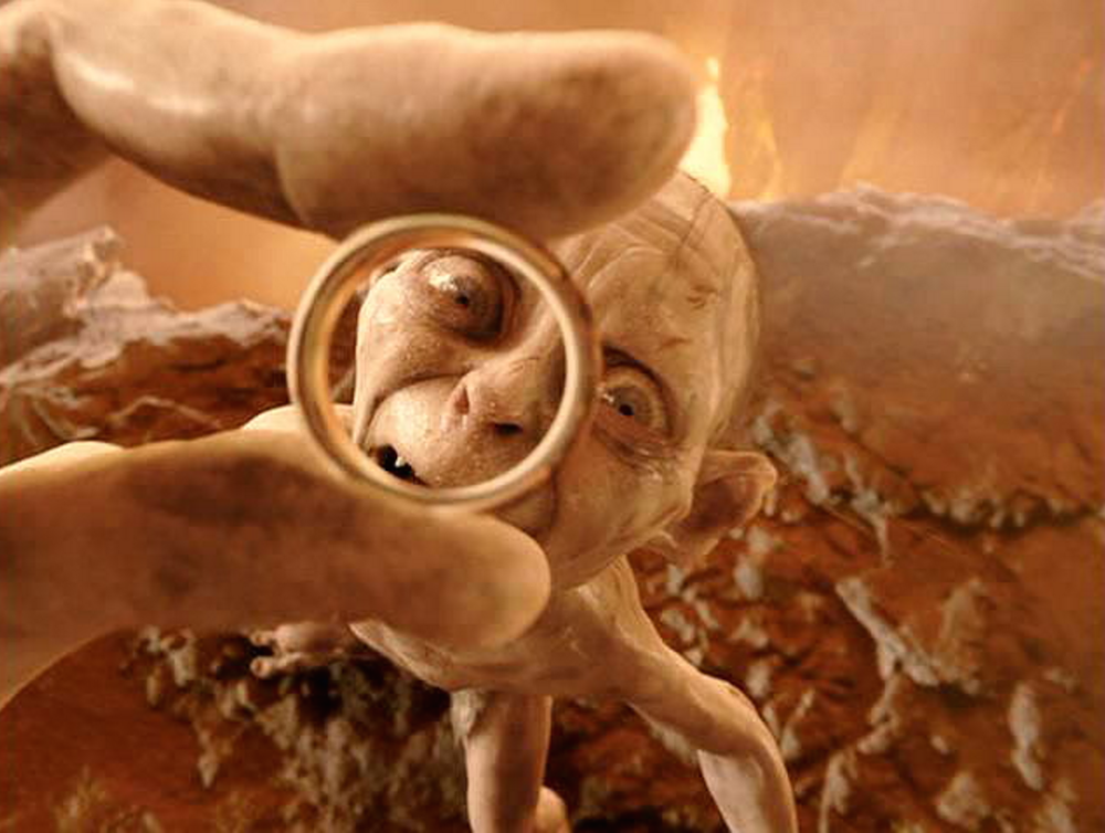 gollum holding the one ring