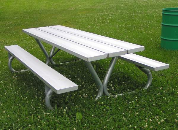 picnic table