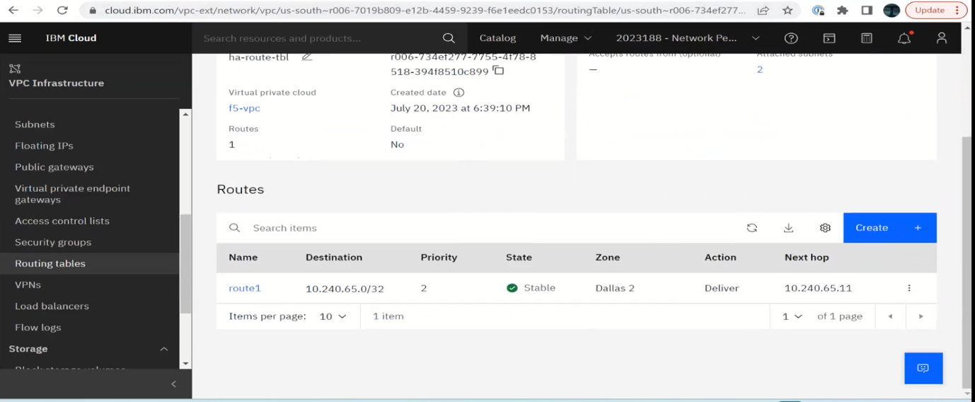 VPC routing table with the next hop of the currently active VNF