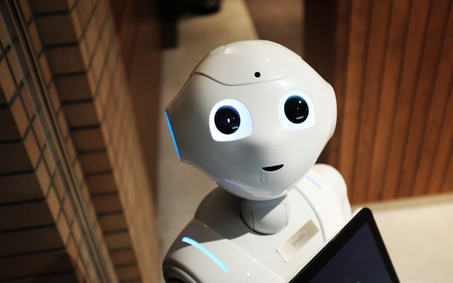 Are Traditional Data Warehouses Being Devoured by Agentic AI?