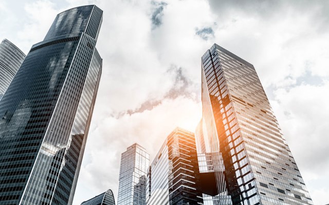 Building a Scalable GenAI Architecture for FinTech Workflows
