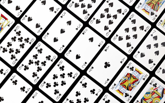 Discover Hidden Patterns with Intelligent K-Means Clustering