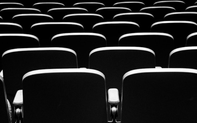 Playwright Fixtures vs. Lazy Approach
