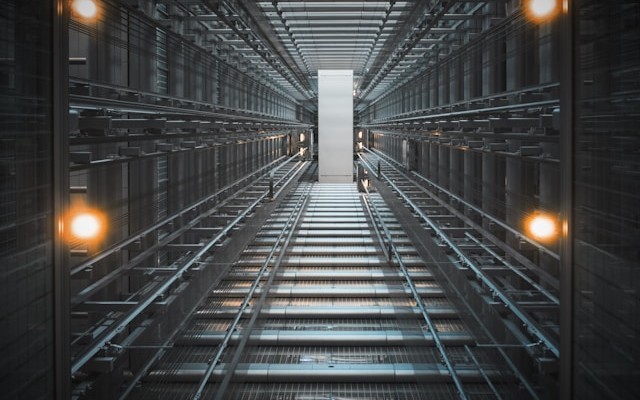 Optimizing Data Loader Jobs in SQL Server: Production Implementation Strategies