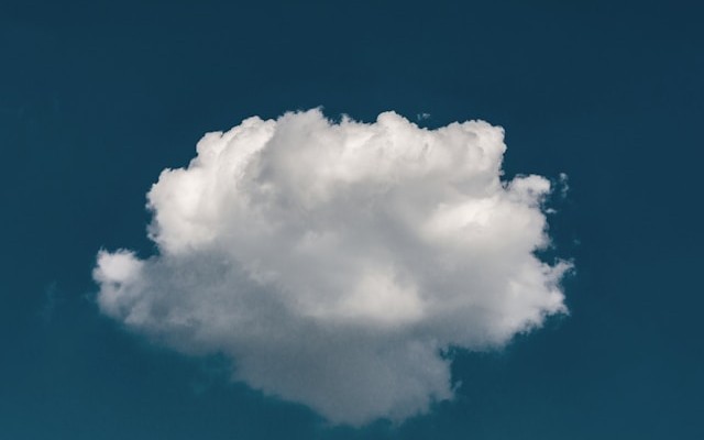 Secure Managed File Transfer vs APIs in Cloud Services