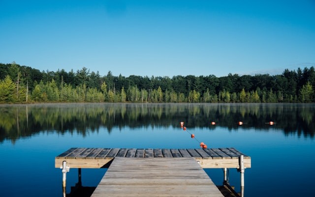 Context Lakes: The Infrastructure Layer AI Agents Need That Doesn't Exist Yet