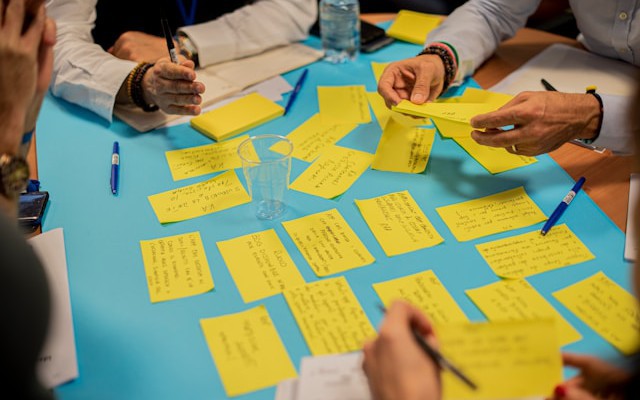 Designing Effective Meetings in Tech: From Time Wasters to Strategic Tools