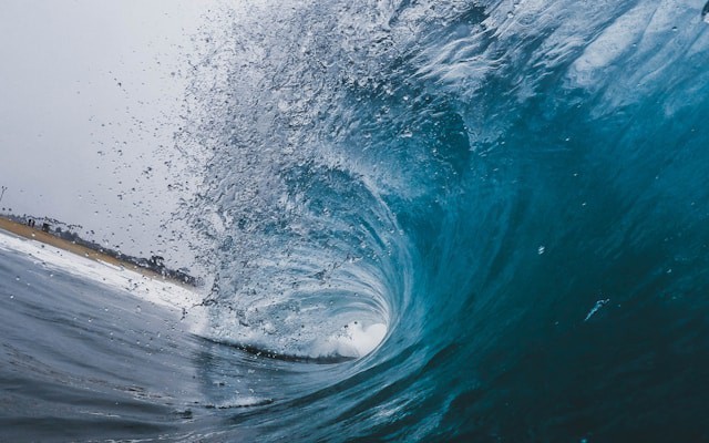 7 Technology Waves I’ve Seen in 30 Years of Software — Will AI Be the Next Real Transformation?