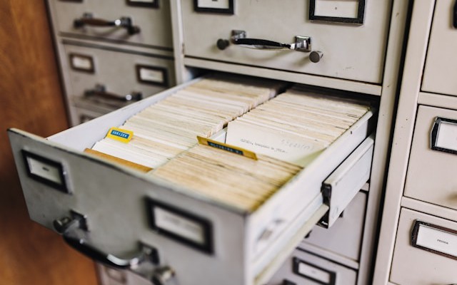 How to Parse Large XML Files in PHP Without Running Out of Memory