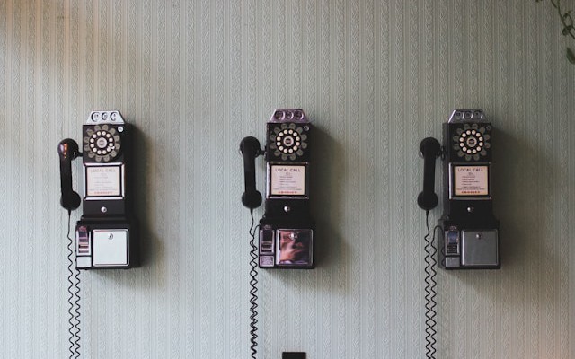 Implementing Asynchronous Communication Between Microservices Using Kafka and Spring Boot